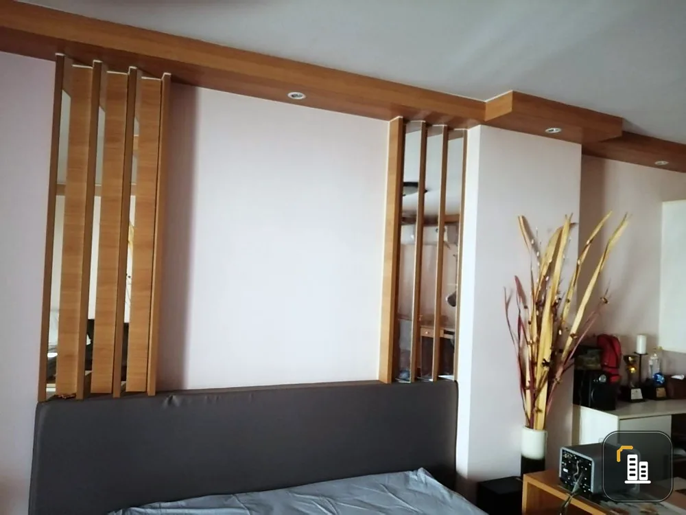 For sale, the Champs Elysees Chaengwattana, all built-in furniture, very pleasant to live in. Affordable price. Hurry up to reserve.
