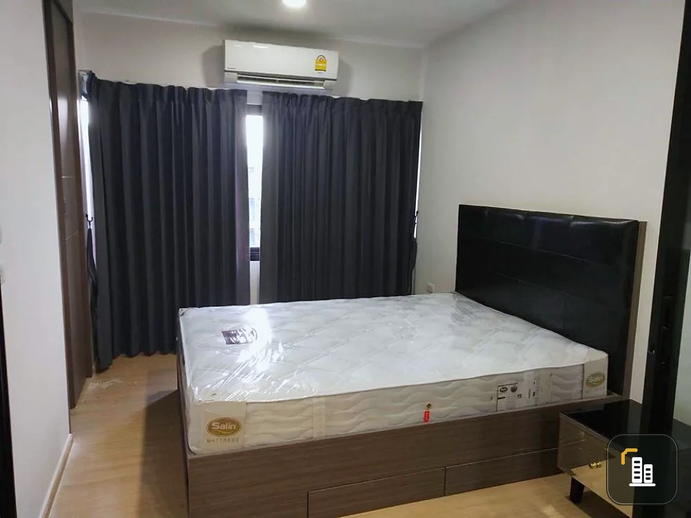 Condo for sale Via 7 Bangna by Apasiri pool view. Fully furnished, don't miss it!!