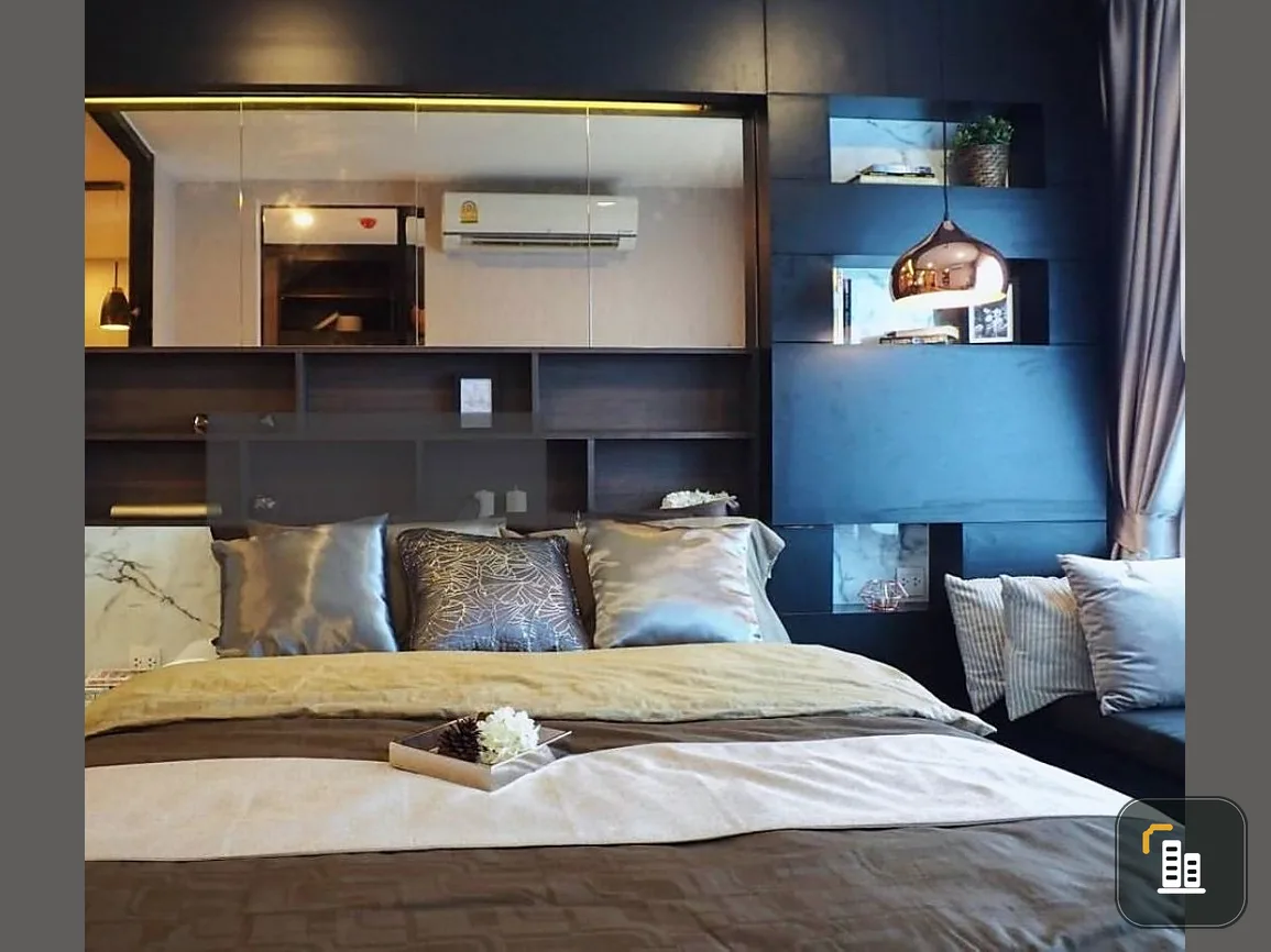 Condo life asoke rama9 for sale. The room is very beautiful. Built-in throughout the room full sound and light Book now if you don't want to miss out.