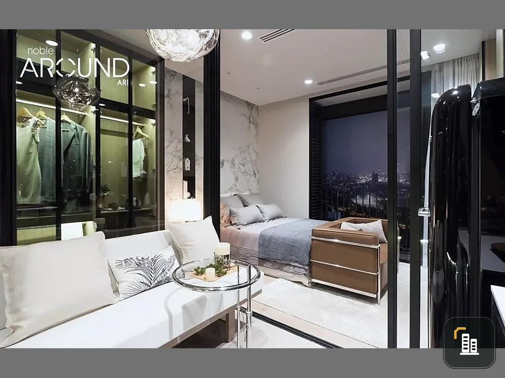 Sale down payment, Noble Around Ari Condo, high floor, convenient transportation, good location, near BTS, can't miss it.