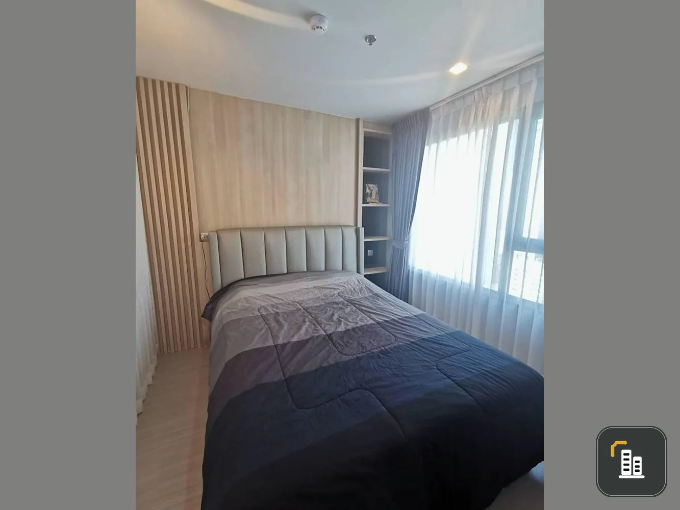 Sale Life Ladprao, high floor, beautiful view, built-in room, very nice Plus a good sofa You can reserve in advance.
