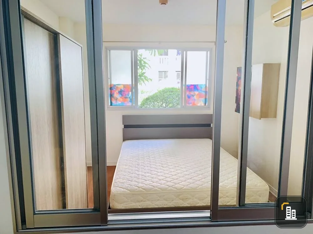 Condo for sale, Lumpini Condo Town, Rattanathibet, partitioned room Comes fully furnished, book now.
