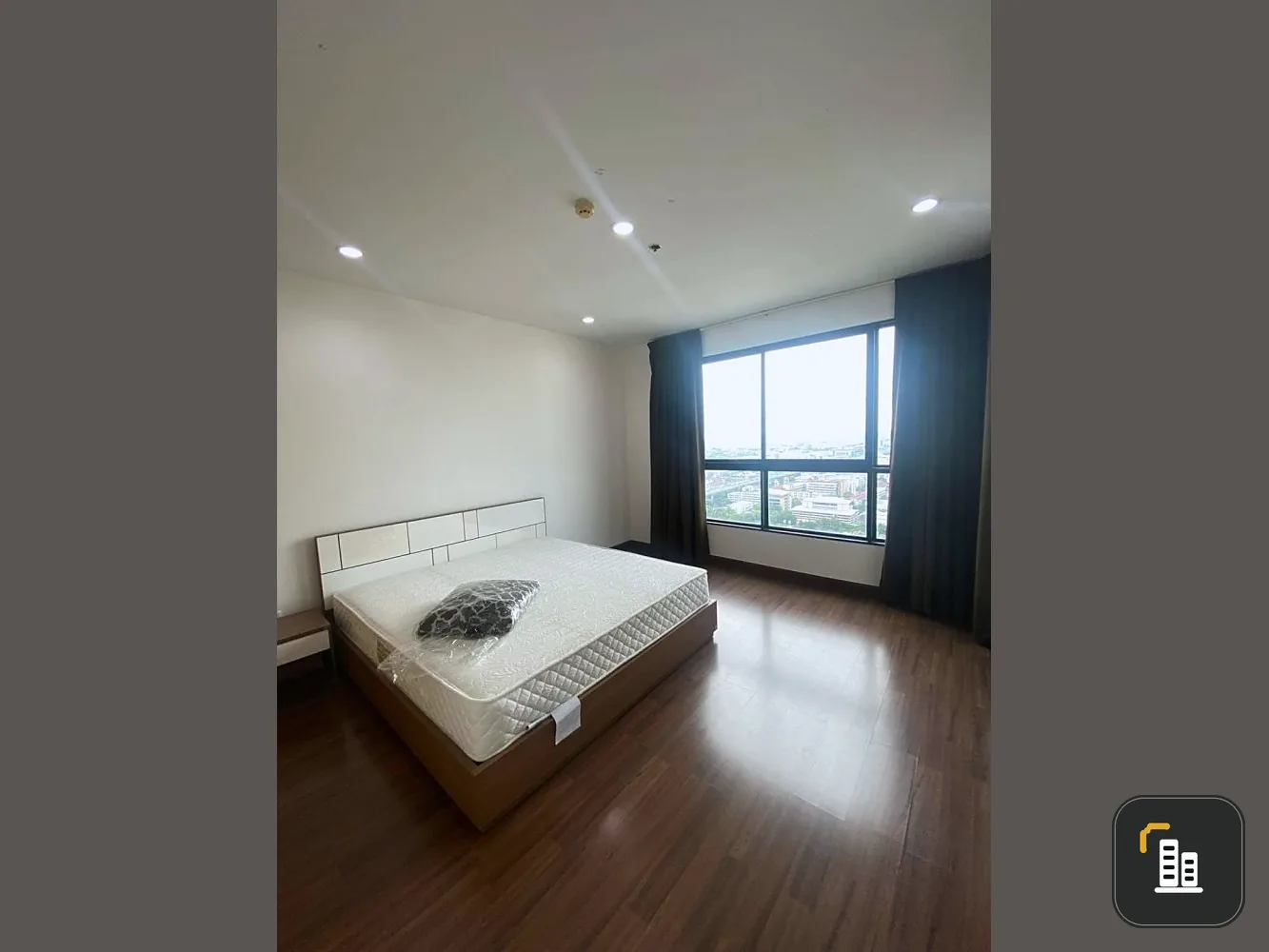 For rent, Supalai Premier Ratchathewi, nice room, north, city view, fully furnished, ready to move in. Don't wait.