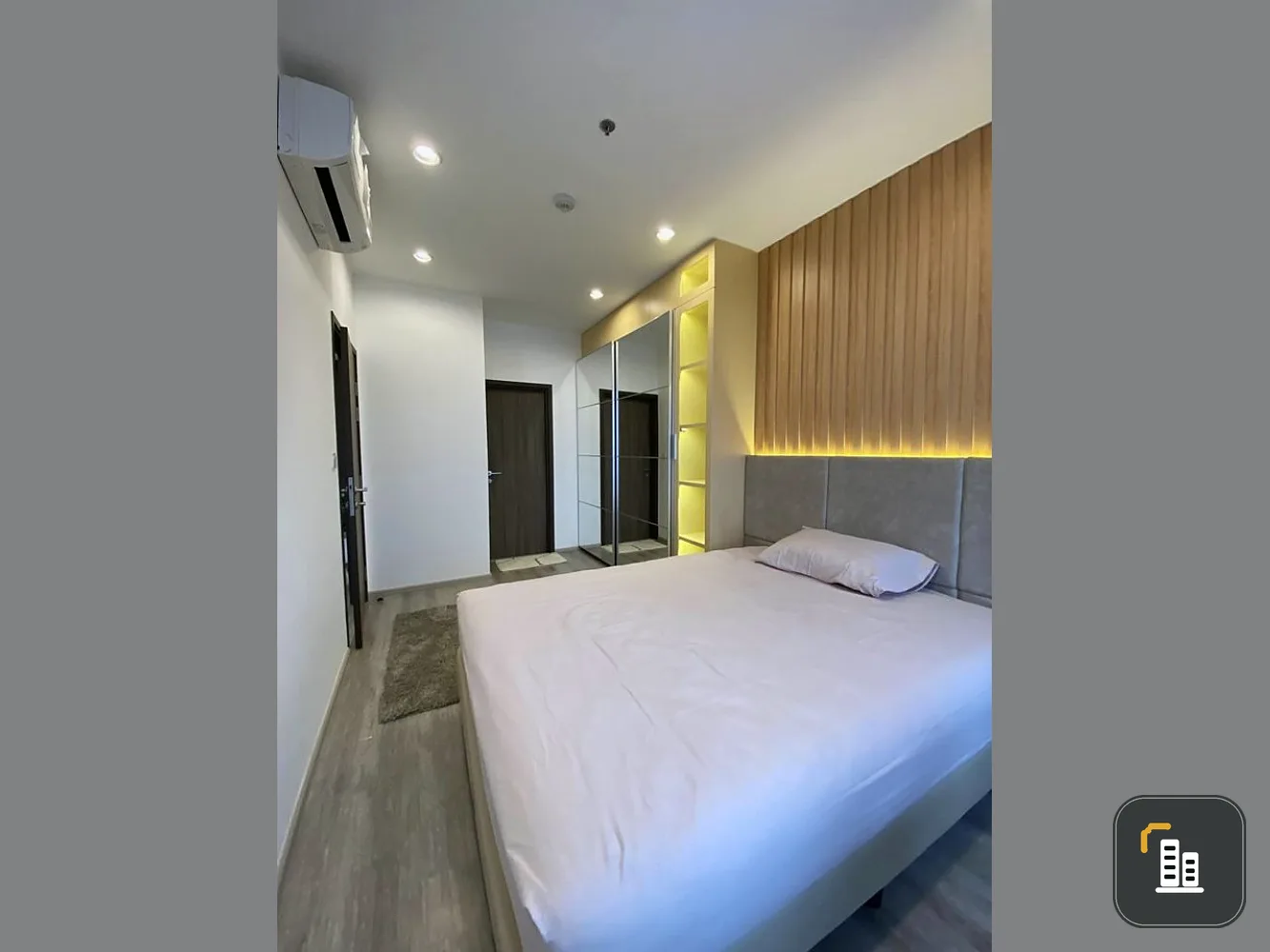Condo for rent, Ideo Mobi Sukhumvit 66, 17th floor, beautiful view, room decorated in minimal style, very inviting, book now