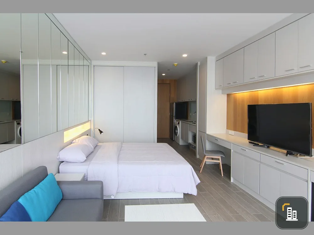 Quick sale!! Noble Revo Silom Condo, 10th floor, fully furnished room, ready to move in, hurry and book now!!