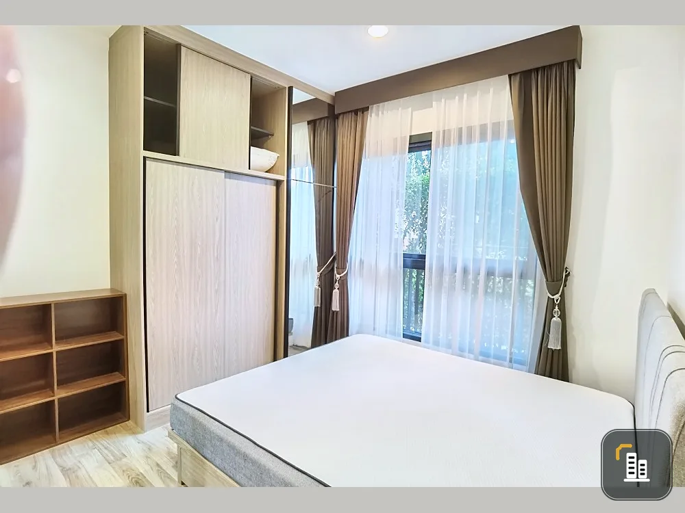 For rent, Niche Mono Charoennakorn, 1 bedroom, 1 bathroom, 6th floor, balcony connected to the garden. Fully furnished + electrical appliances Book no