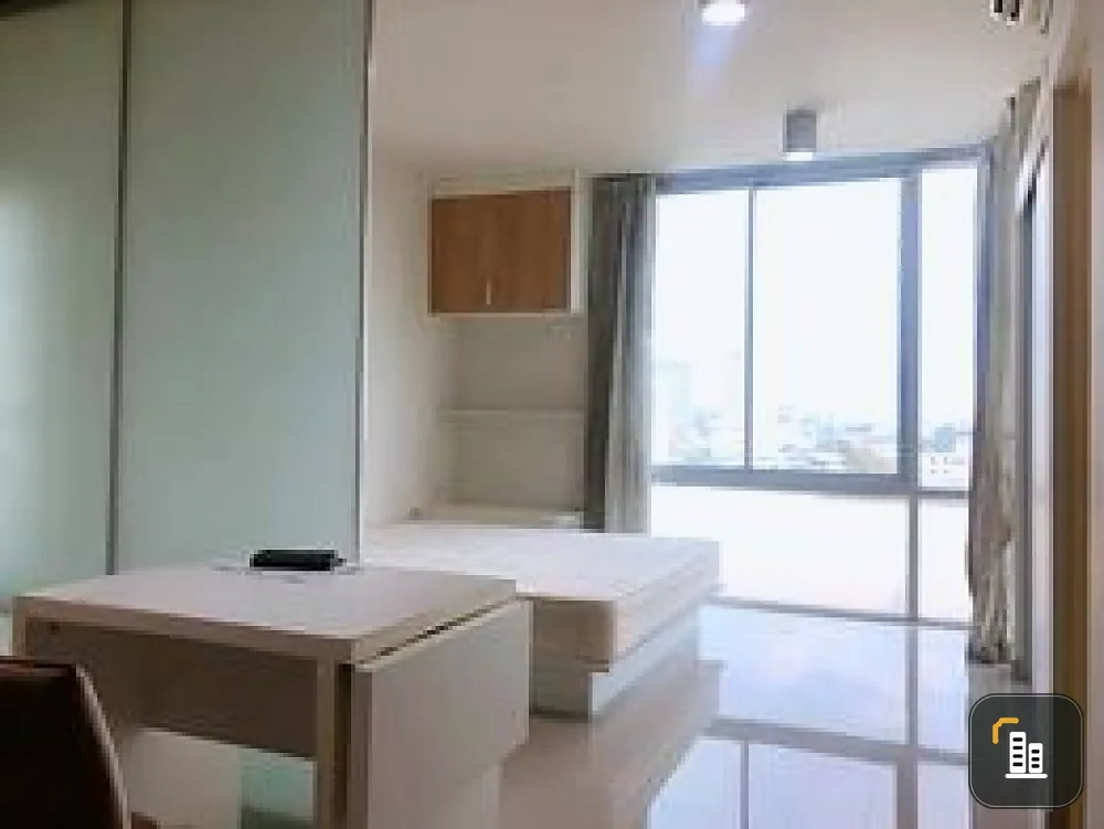 Condo for rent / sale, The Iris Rama 9, very good location, now has a sky train, convenient to travel, book now!!