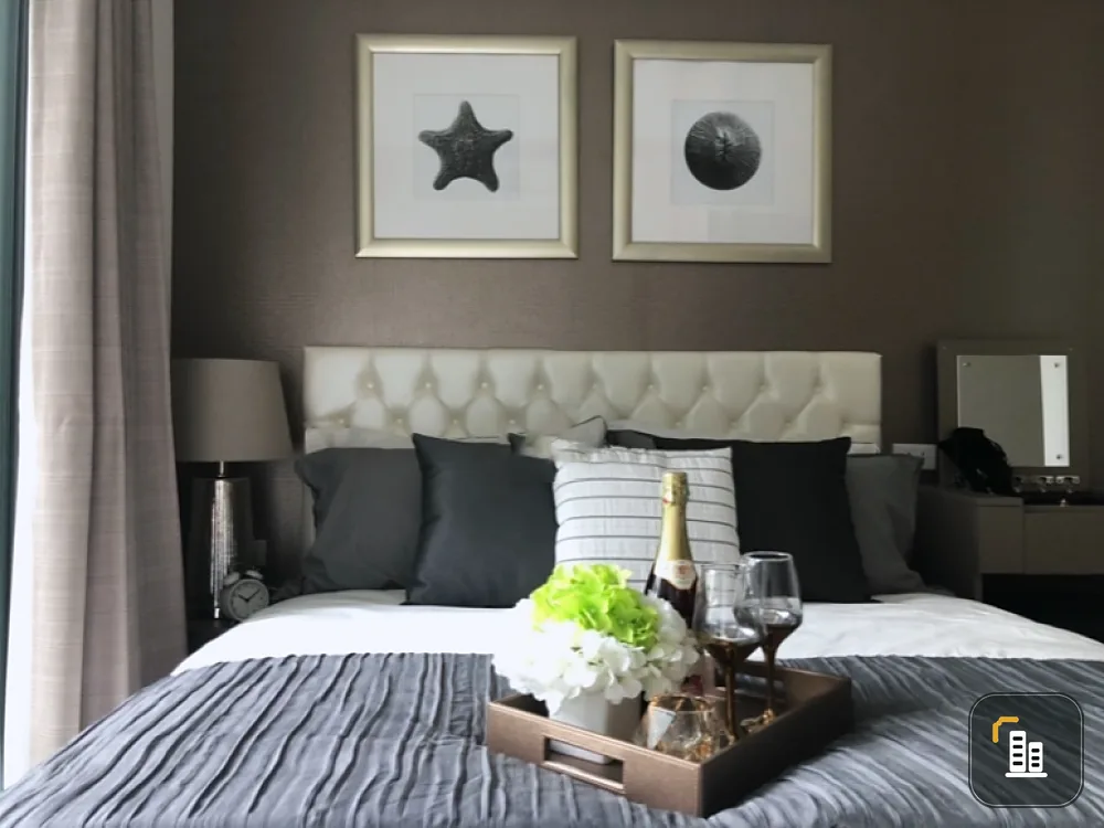 Condo for rent, Metro Luxe Rose Gold, Phahon-Sutthisan, beautiful, spacious room, near BTS, convenient to travel, don't wait!