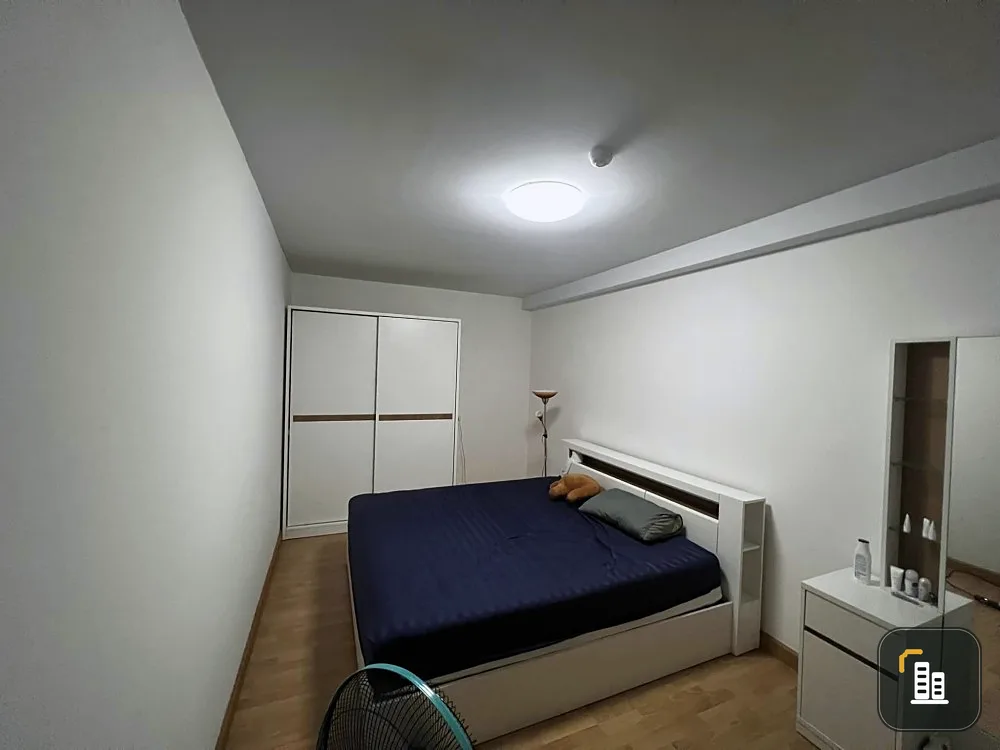 Condo for sale, City Home Ratchada-Pinklao. (Charansanitwong 95/1) Floor 5, pool view, good condition room, ready to move in. Book now!