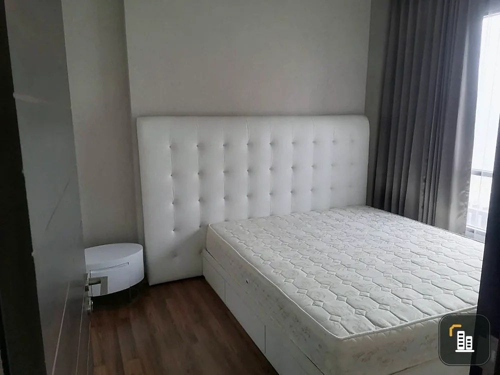 Condo for rent, Ivy Ampio West. View of the Chinese Embassy and stock market The view is very beautiful. Hurry up to reserve!