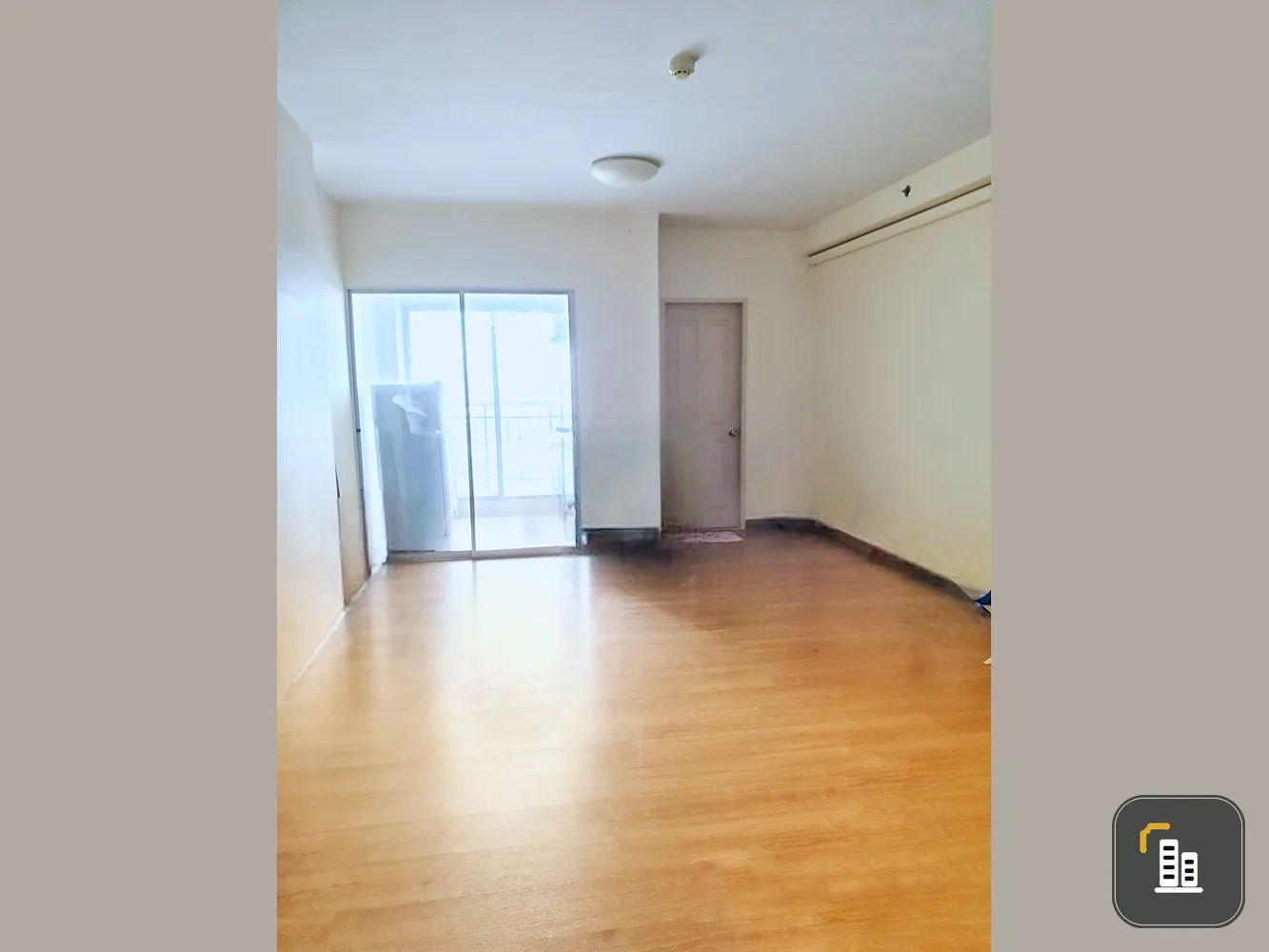 Sale Supalai Park Ratchaphruek-Phetkasem, empty room, clear view, not blocked Room decoration type. You need to reserve now. Don't miss it.