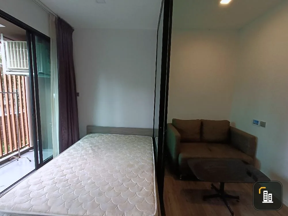 For rent, Brown Condo Ratchada 32, fully furnished, ready to move in, high ceilings 2.8, don't wait!