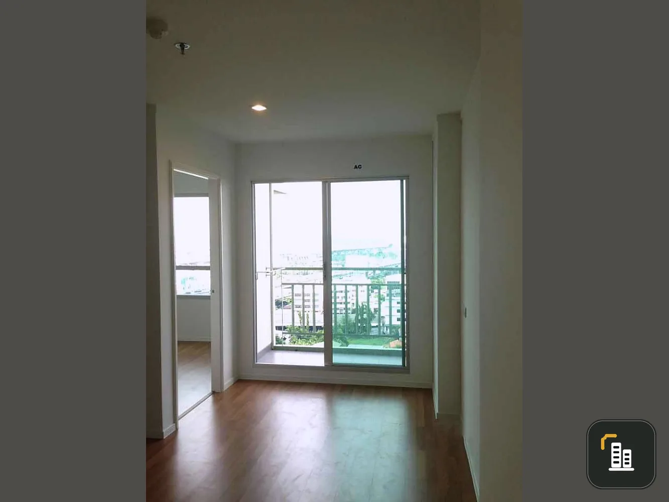 Condo for sale, Lumpini Place Borommaratchachonnani-Pinklao, east, like new room Never been in, very good condition