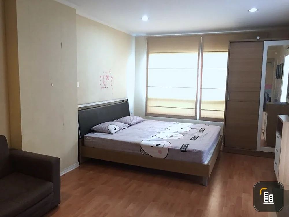 Sell / rent Condo Lumpini Ville Ramkhamhaeng 44, high floor, beautiful view, fully furnished, book now!