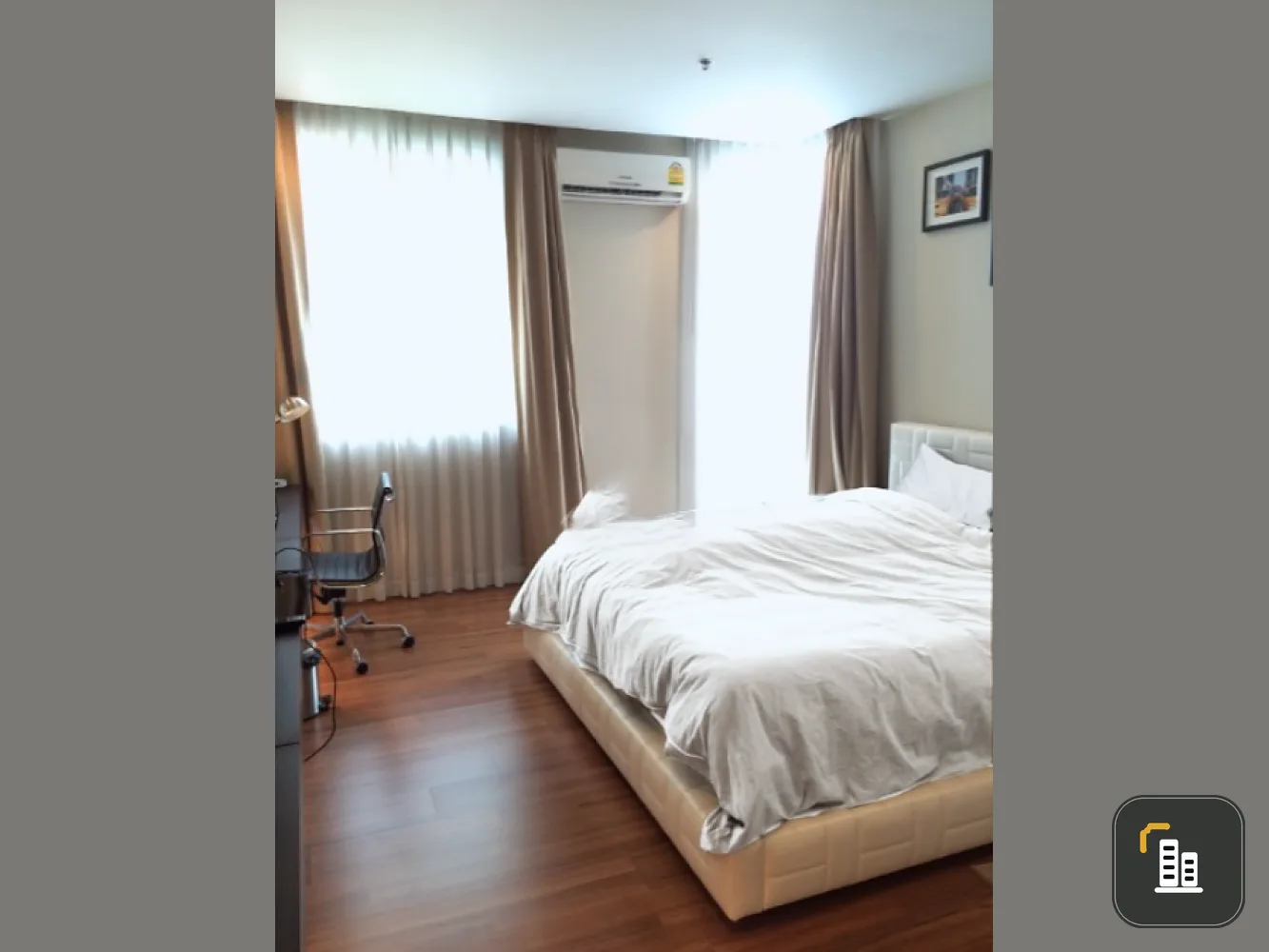 Condo for rent, The Rajdamri, high floor, beautiful view, very spacious room, good location, ready to move in, don't wait!