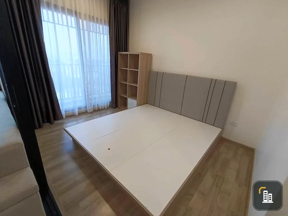 Sell / rent Condo Niche Mono Charoen Nakhon, north balcony. Curve view of the Chao Phraya River. Corner room. Urgent.