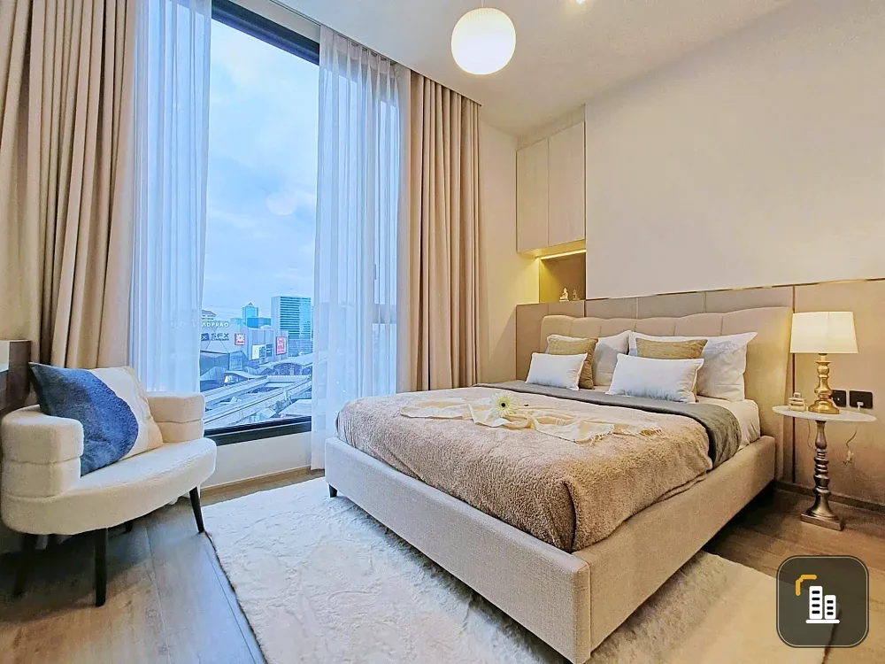 For Sale/rent The Crest Park Residence, high floor, beautiful view, very nice decorated room Well, like this, you need to reserve now.