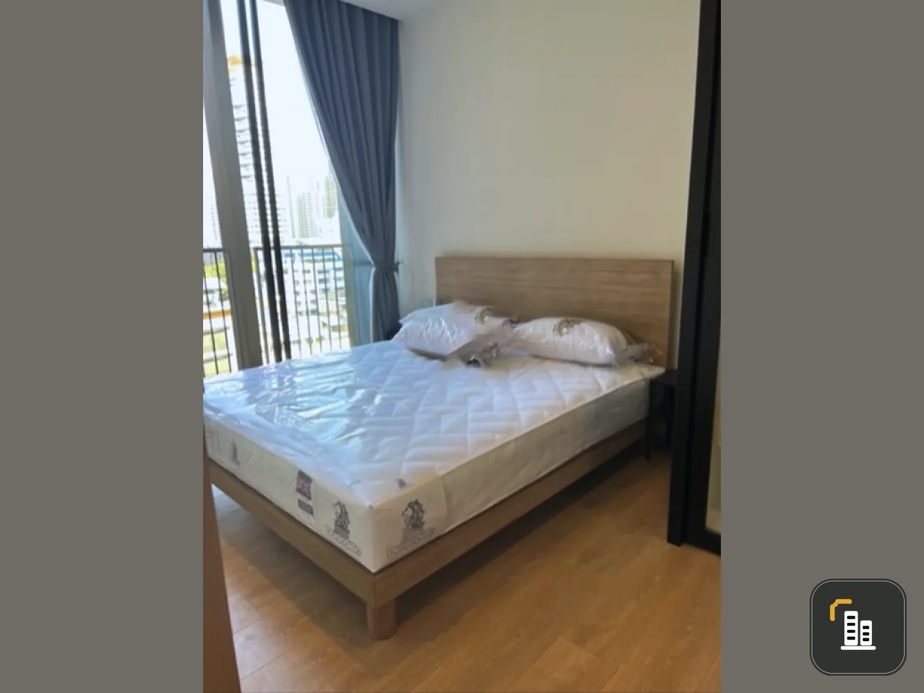 Condo for rent, Noble Around Sukhumvit 33, beautiful room, high floor, window facing east, don't wait!