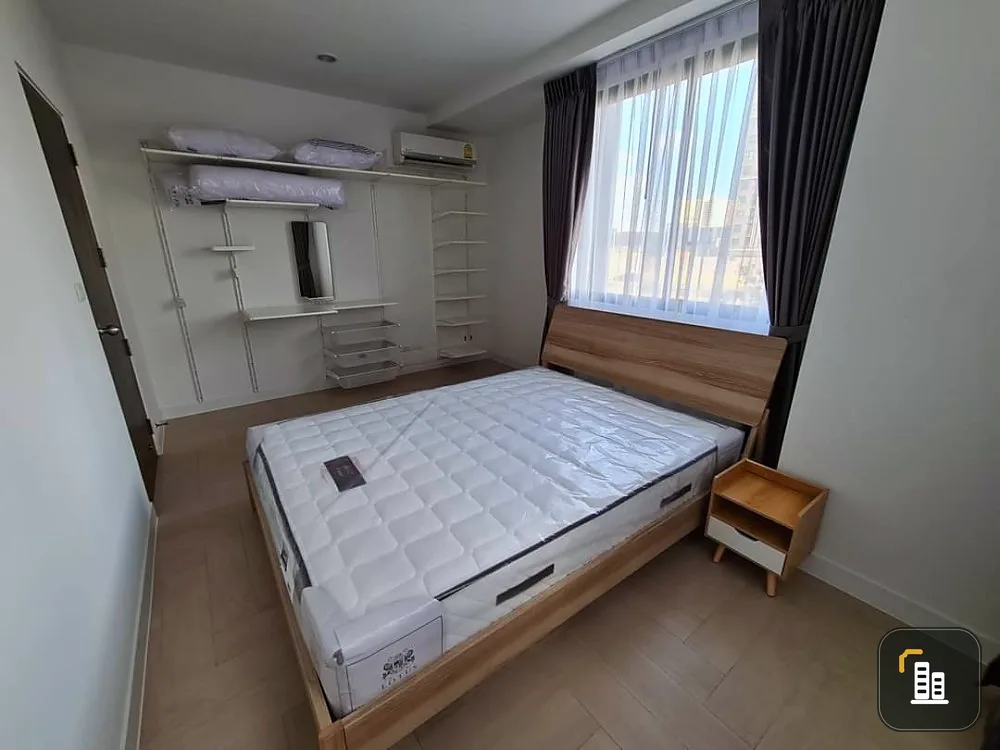 Sale/rent Vista Garden Condo Sukhumvit 71 corner room, balcony facing north. The city view is very beautiful. Book now.