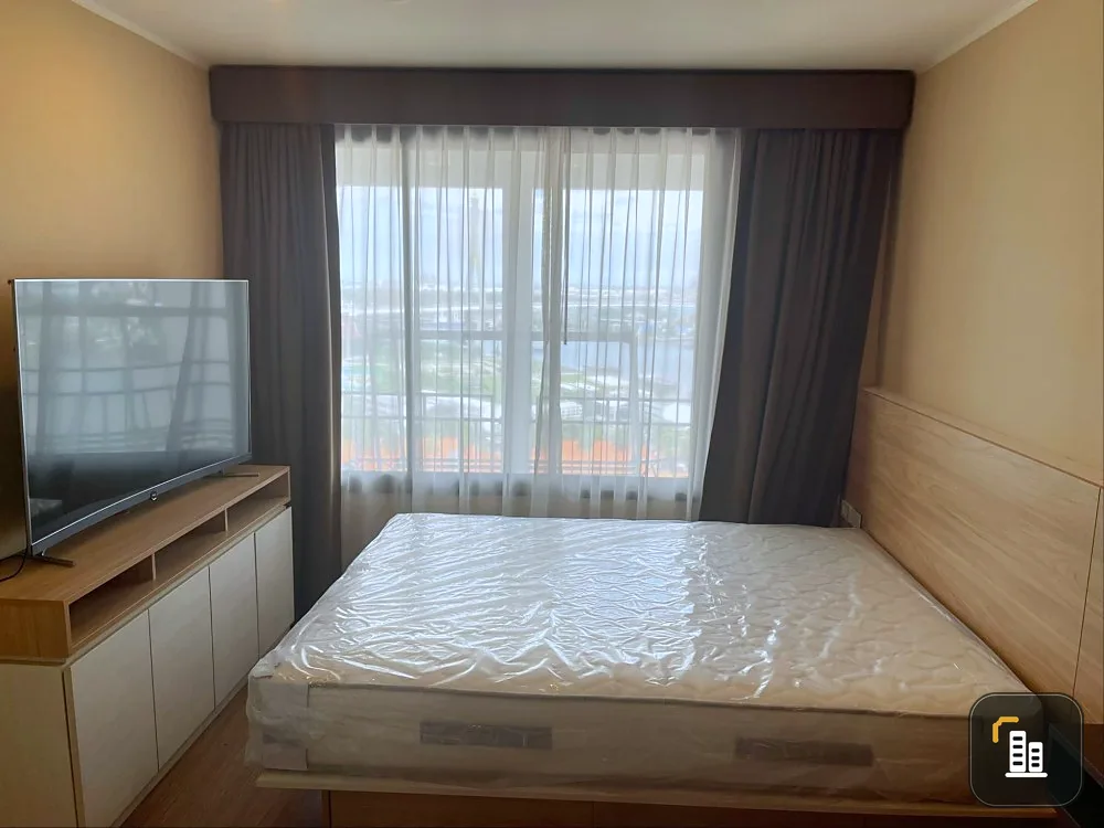 For sale, for rent, U Delight Residence Riverfront, good looking room, ready to move in. You can come empty-handed. Chao Phraya River view