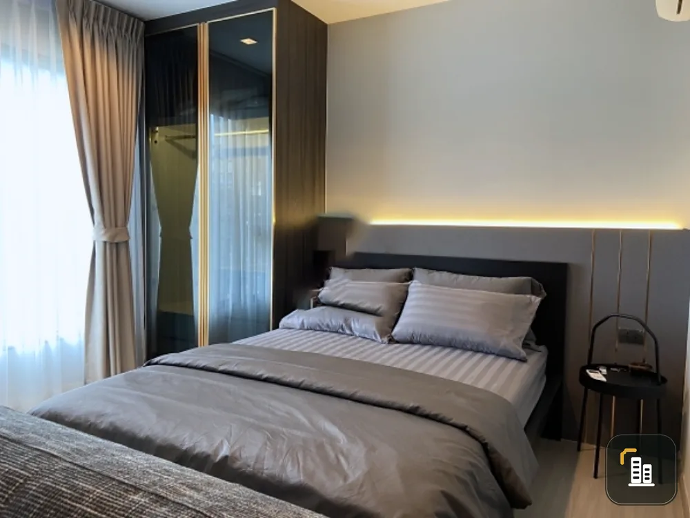Condo for rent Life Asoke-Rama 9, beautiful room, city view, Simplex room, good location, ready to move in, don't wait!
