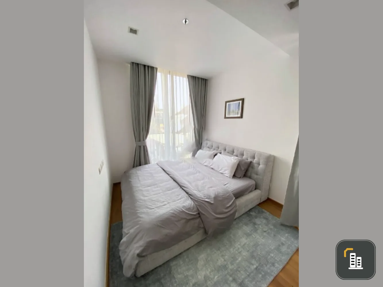 Condo for rent, Noble B Sukhumvit 33, window facing west, good location, convenient transportation, book now!