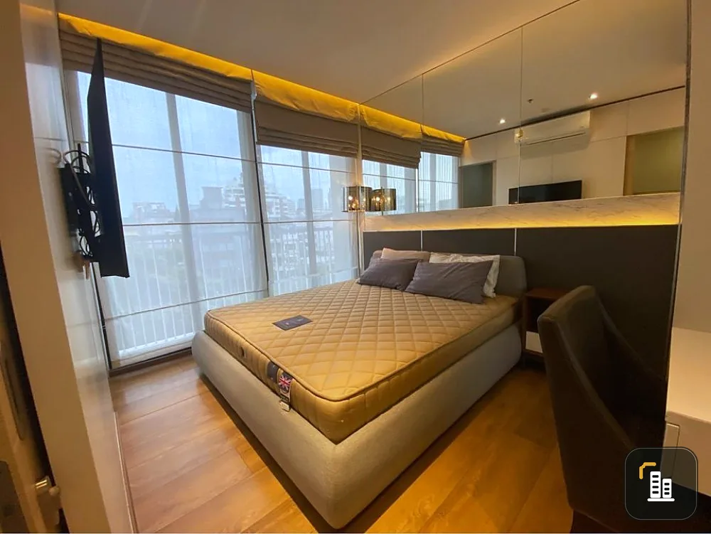 Condo for rent, Park 24 Origin, Phrom Phong, beautifully decorated. Put wallpaper in the whole room Not booking is a big mistake.