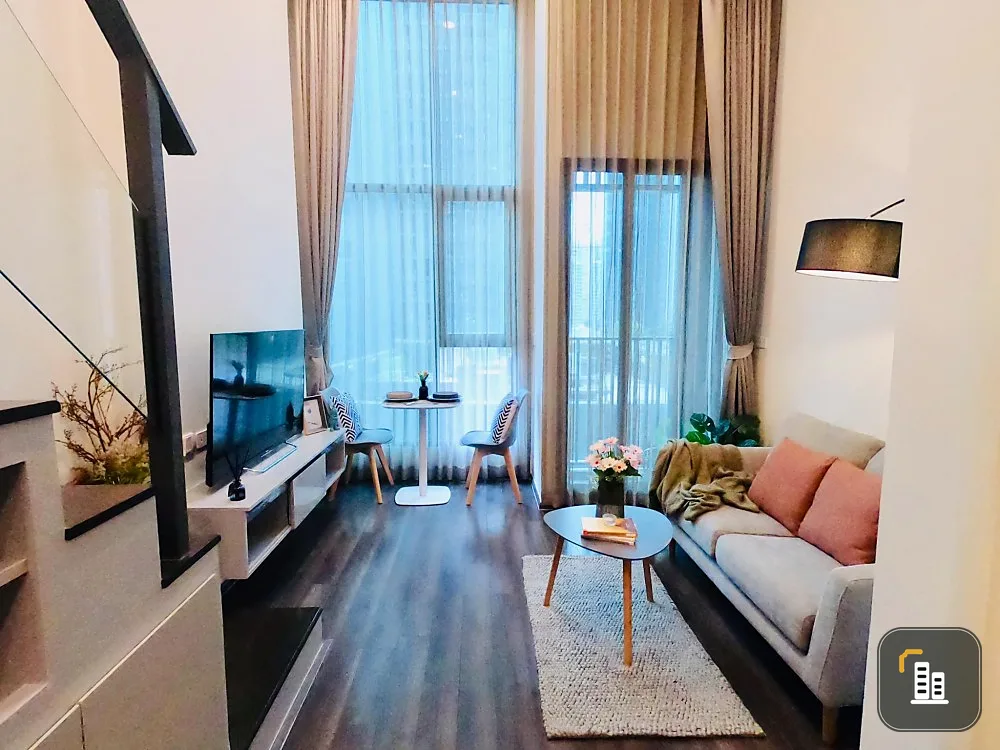 FOR RENT CONDO KNIGHTSBRIDGE SPACE RAMA 9 DUPLEX room, beautiful decoration, very livable, can't reserve now, hurry up