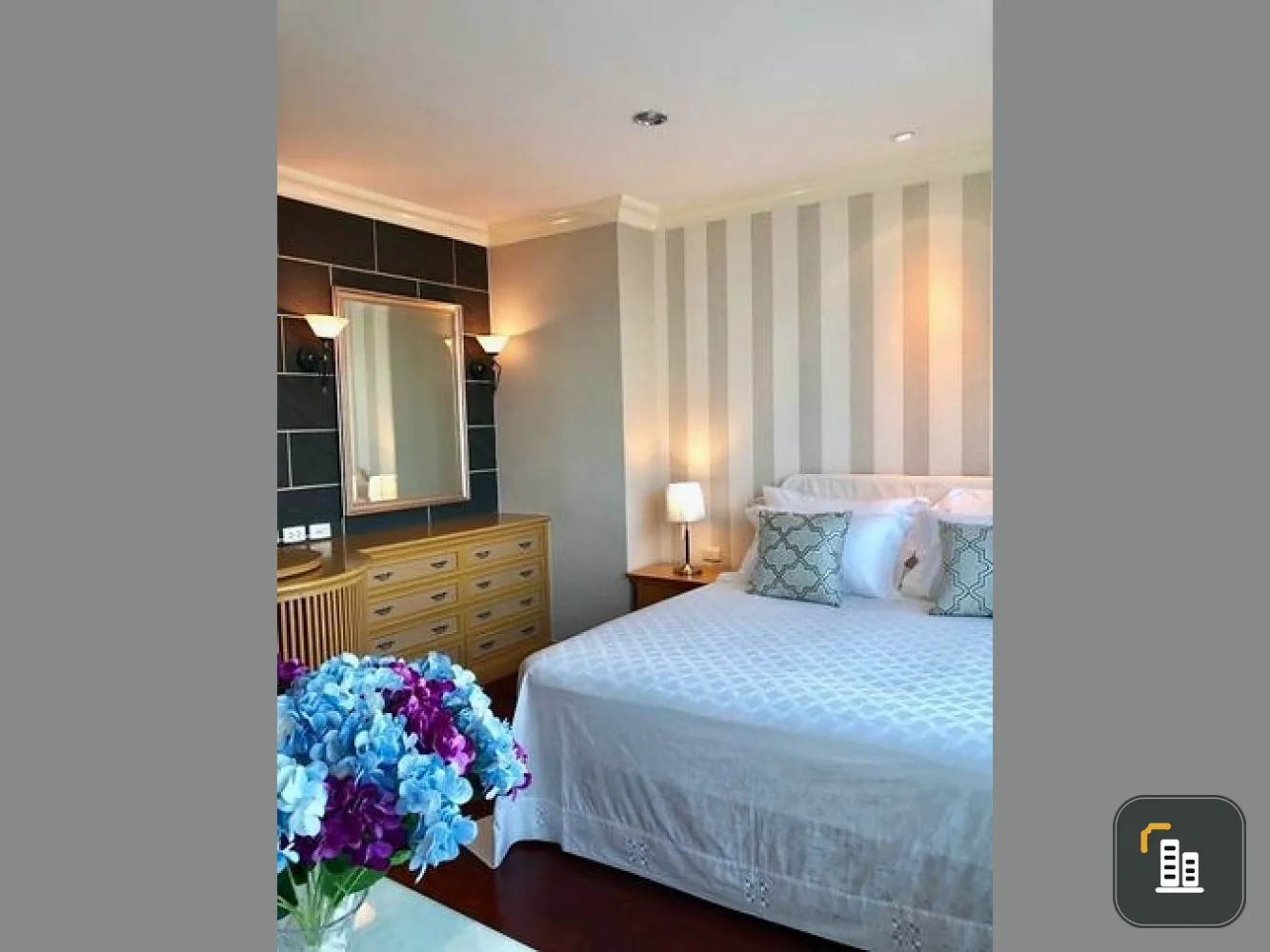Condo for rent, President Place, fully furnished, ready to move in, convenient to travel, near BTS, can't miss it