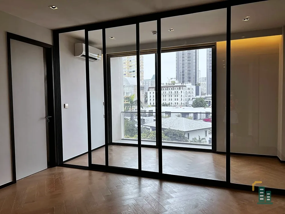 The reserve 61 hideaway 1 bedroom, 1 bathroom, size 57.70 sqm, 5th floor, north balcony, don't miss it.