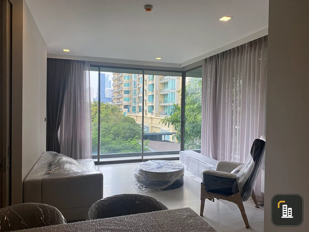 Selling FYNN SUKHUMVIT 31 rooms decorated in cream tones. Get the right height, beautiful view, buy as an investment, you can live by yourself. Book n