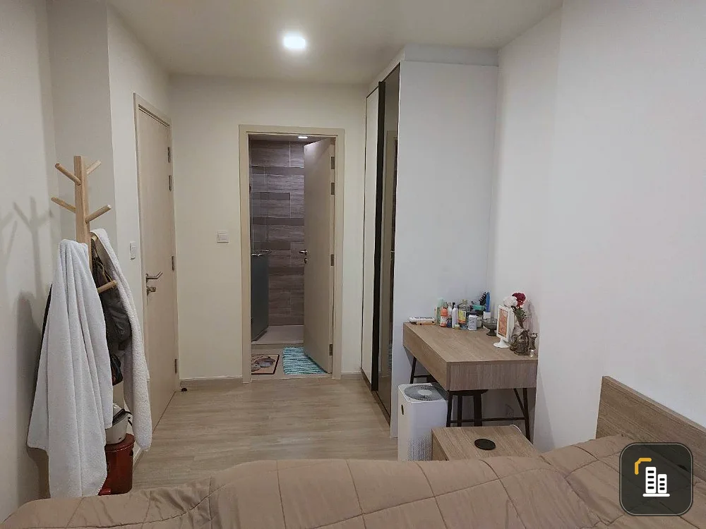 Quick sale!! Maestro 03 Ratchada-Rama 9, 5th Floor, Building C, Pet Friendly Condo Fully furnished and ready, book now!!