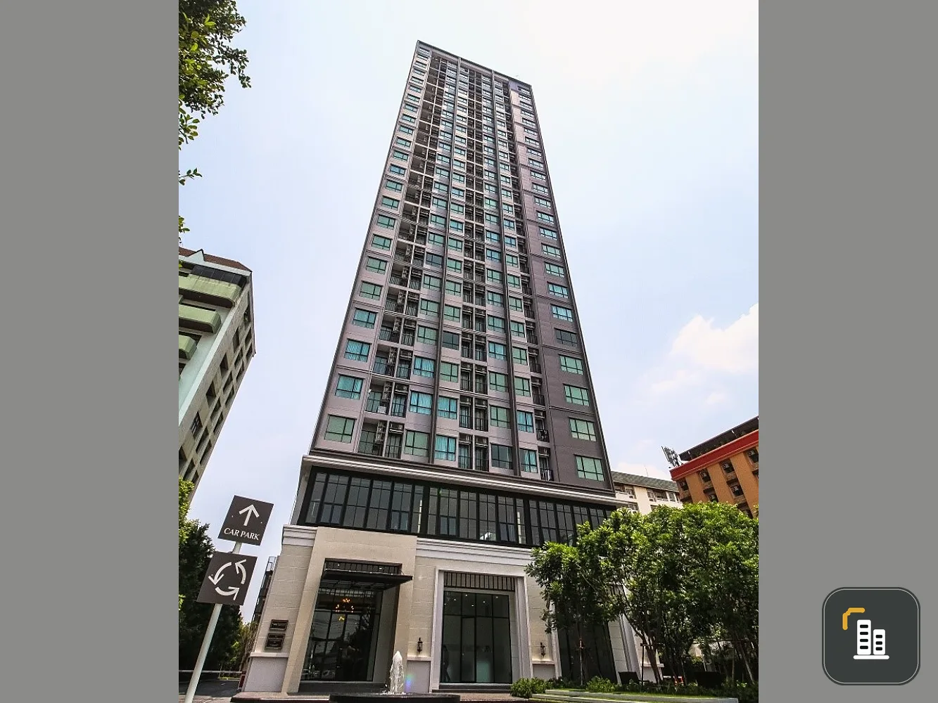 Condo for sale, Knightsbridge Collage Ramkhamhaeng, beautiful room, pool view, good weather, convenient transportation, ready to move in, book now!