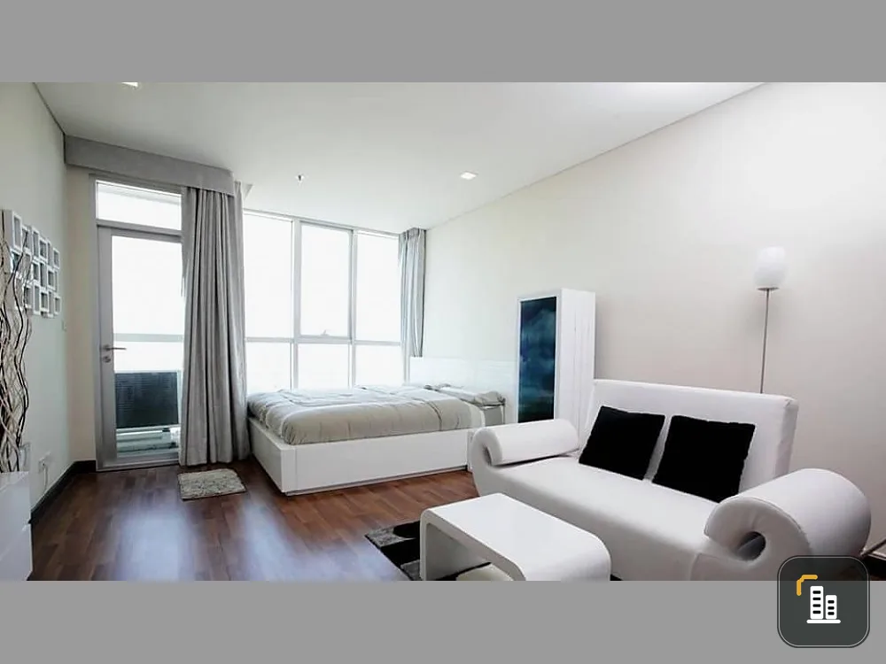 Condo for rent, Le Luxe condominium, beautiful view, unblocked, decorated in B&W tones, simple but hidden with taste.