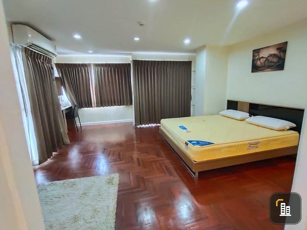 For rent, Class Condo, Silom, fully furnished, good view, convenient transportation, good location, don't wait, hurry up