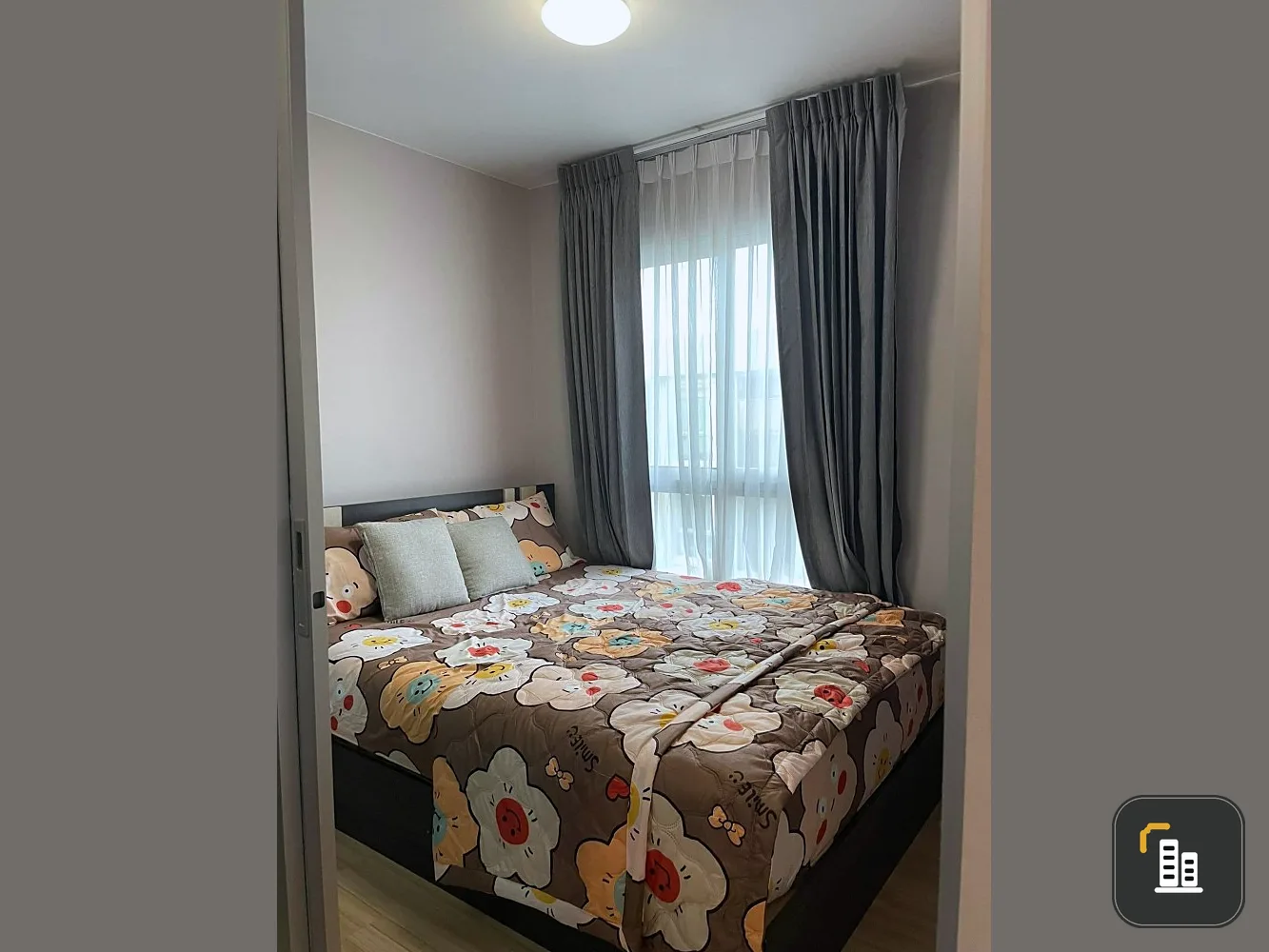 For rent, Plum Condo Chaengwattana Station, not hot room, fully furnished, plus a good mattress You can carry your bag in.