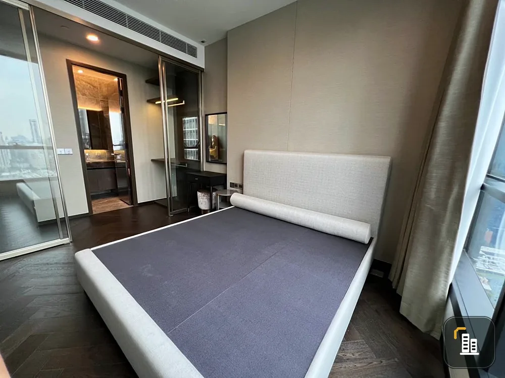Condo for sale, The Esse Sukhumvit 36, fully furnished. Ready to move in, good location, beautiful room, can't miss it