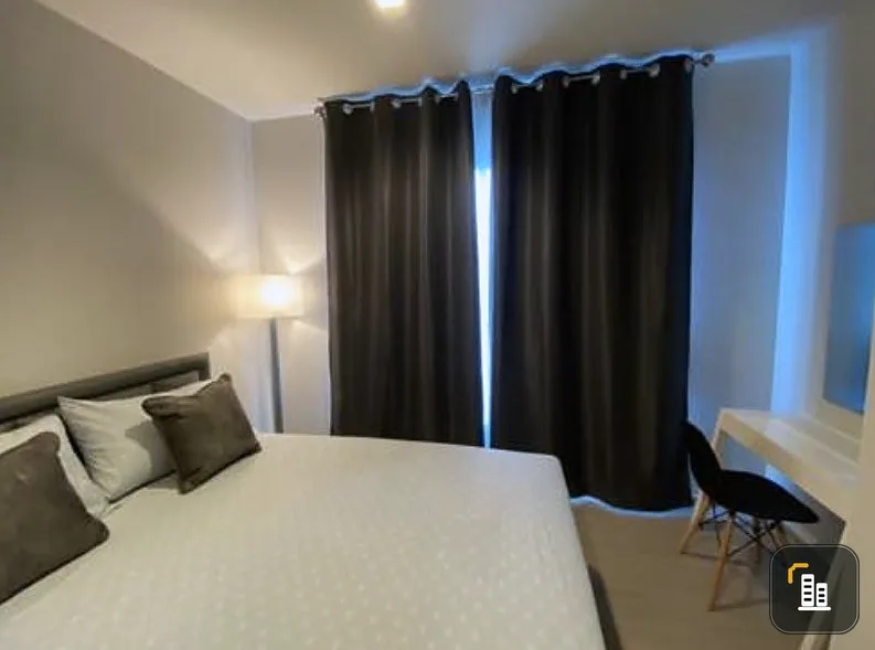 Condo for sale, Life Asoke, beautiful view, top floor, decorated room, can't miss it, hurry up