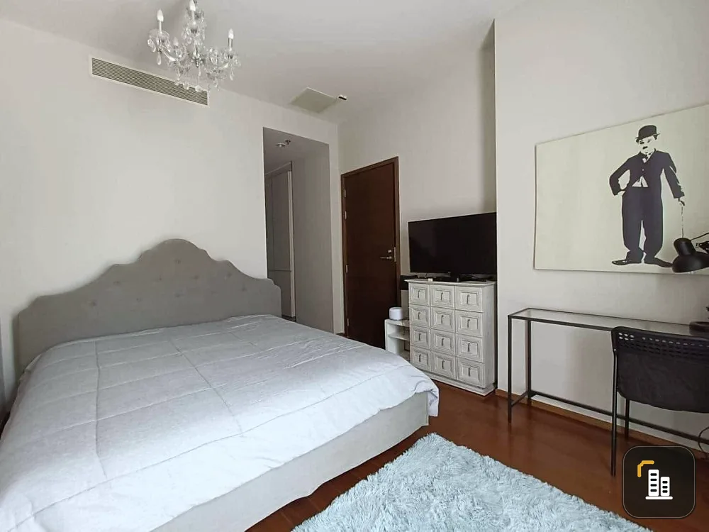 For RENT QUATTRO by Sansiri 1 bedroom 1 bathroom with furniture and complete items. Don't miss it. Book now.