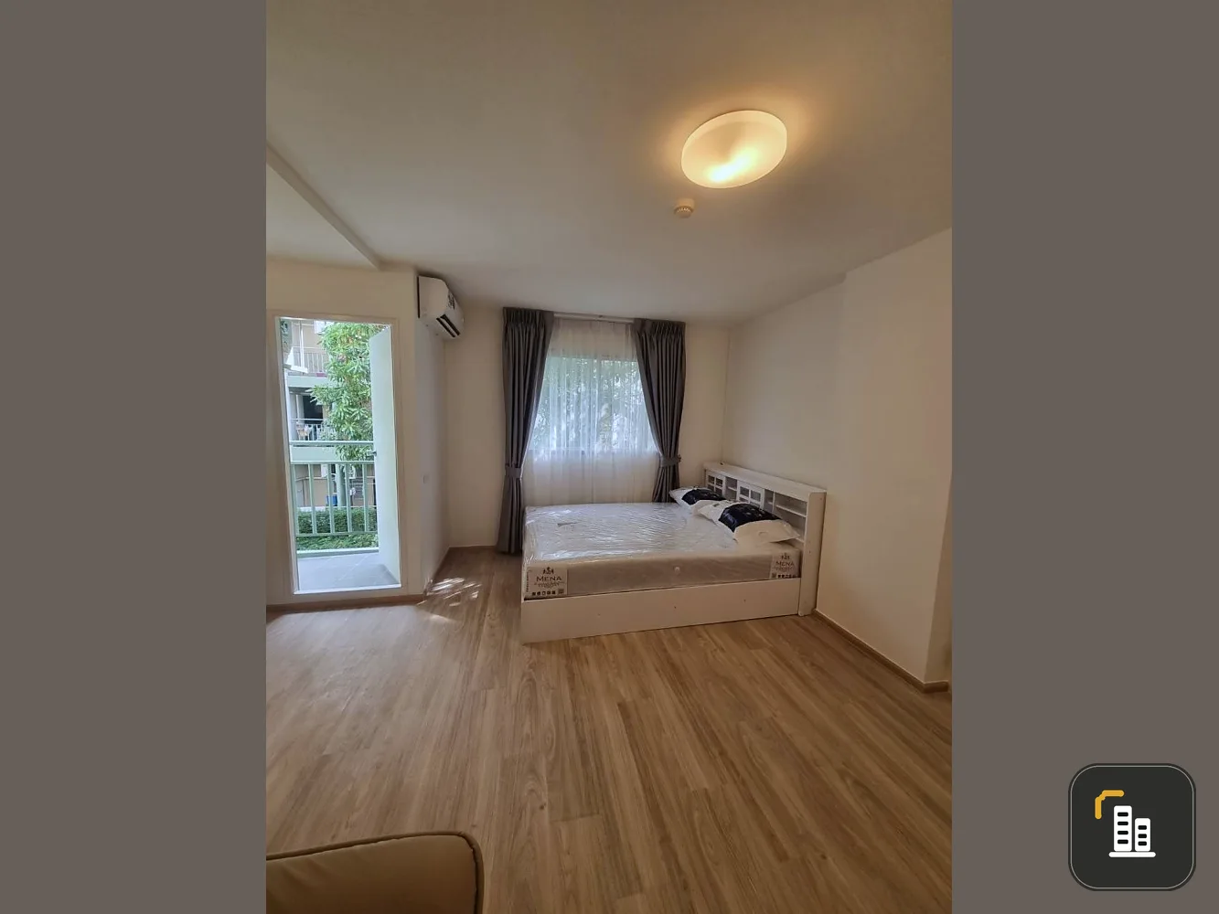 Condo for rent, Lumpini Township Rangsit Klong 1, large room, fully furnished, good location, don't miss it, book now.