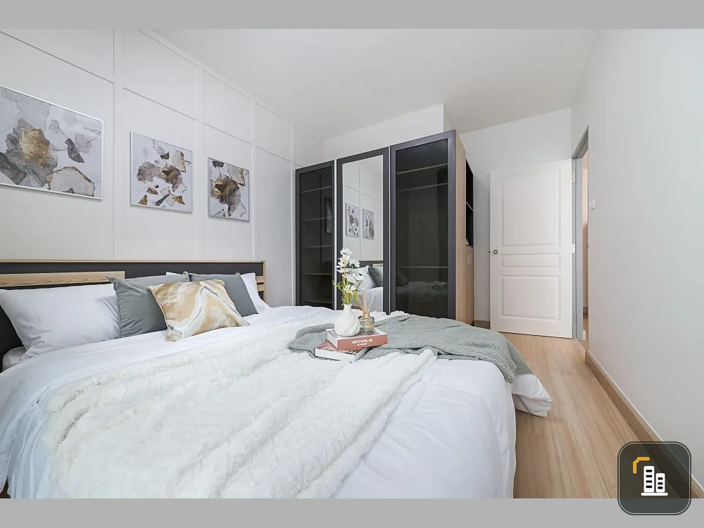 Condo for sale, City Room Ratchada - Suthisan, elegantly decorated room The atmosphere is airy and inviting. Book now.
