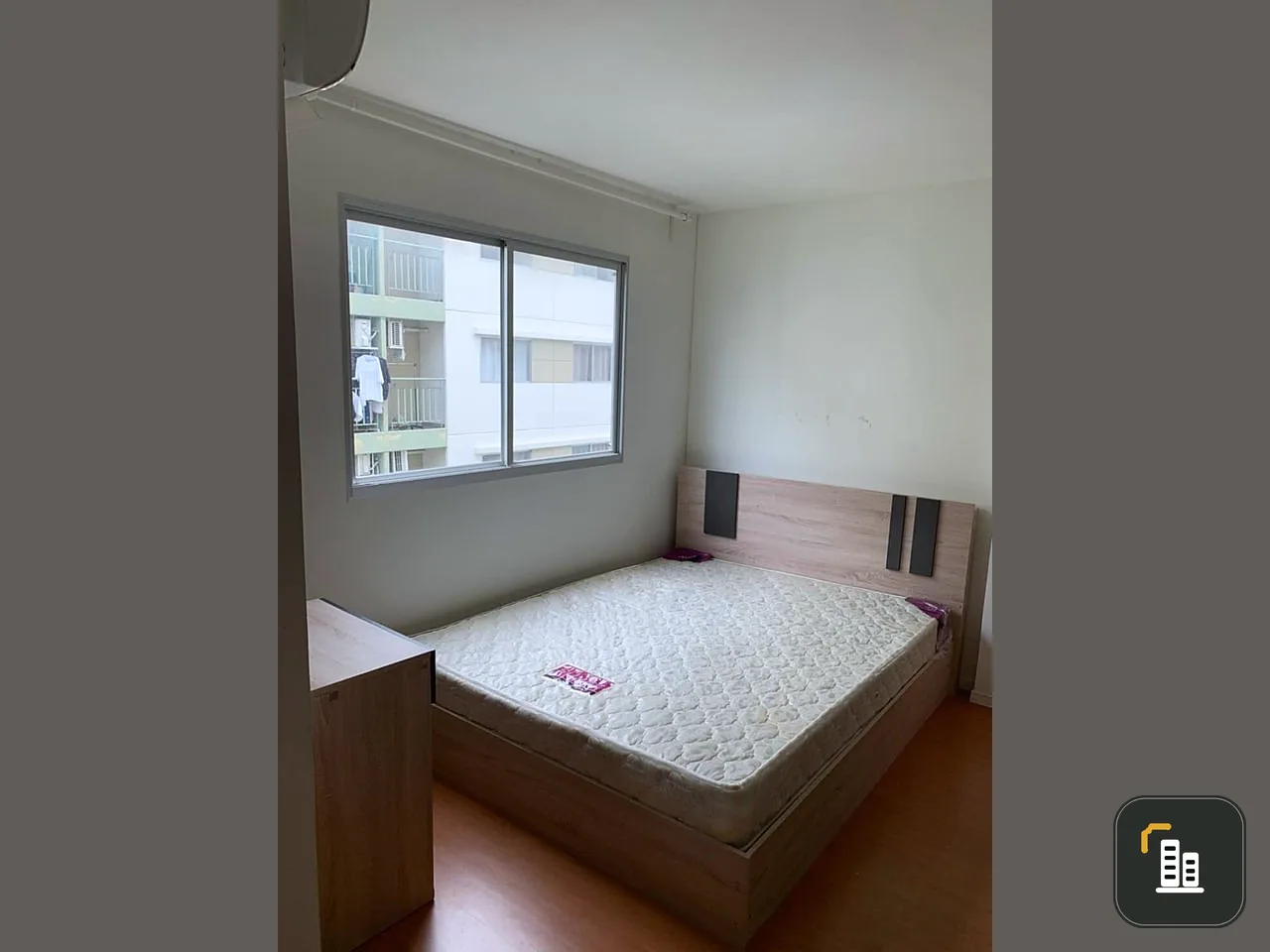Urgent sale, Lumpini Township Condo, Rangsit, Khlong 1, 6th floor, beautiful room, good condition, book now, hurry up.