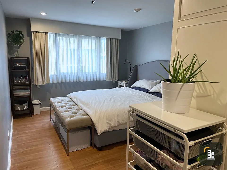 Condo for sale, Top View Tower, Sukhumvit 59, 3 bedrooms, 2 bathrooms, large room, can live in a family style, don't miss it!!
