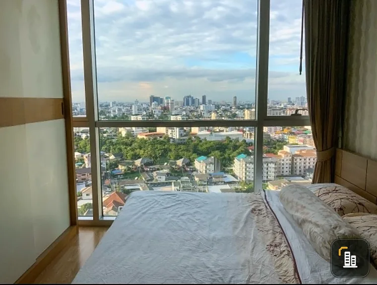 Urgent sale!! Condo Le Luxe Condominium, 18th floor, beautiful room, fully furnished, ready to move in, don't miss it!!