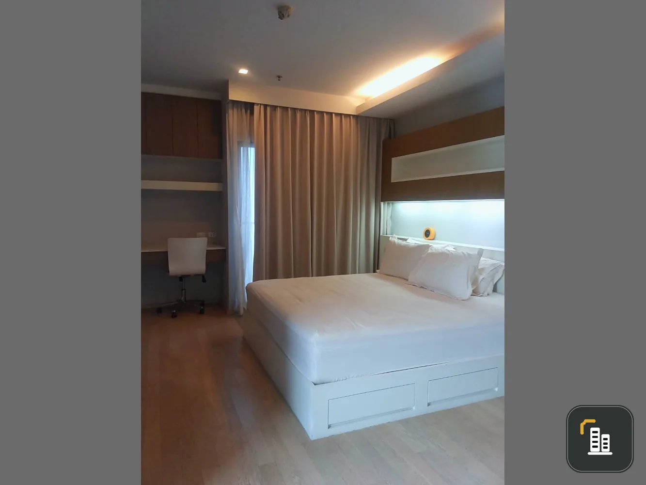 Condo for rent, Noble Refine, beautiful room, good location, near BTS, convenient transportation, ready to move in, book now.