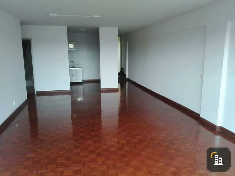 Condo for rent, Victoria Lake View, room with a lot of space, very cheap price, can be a residence or office, get it!!