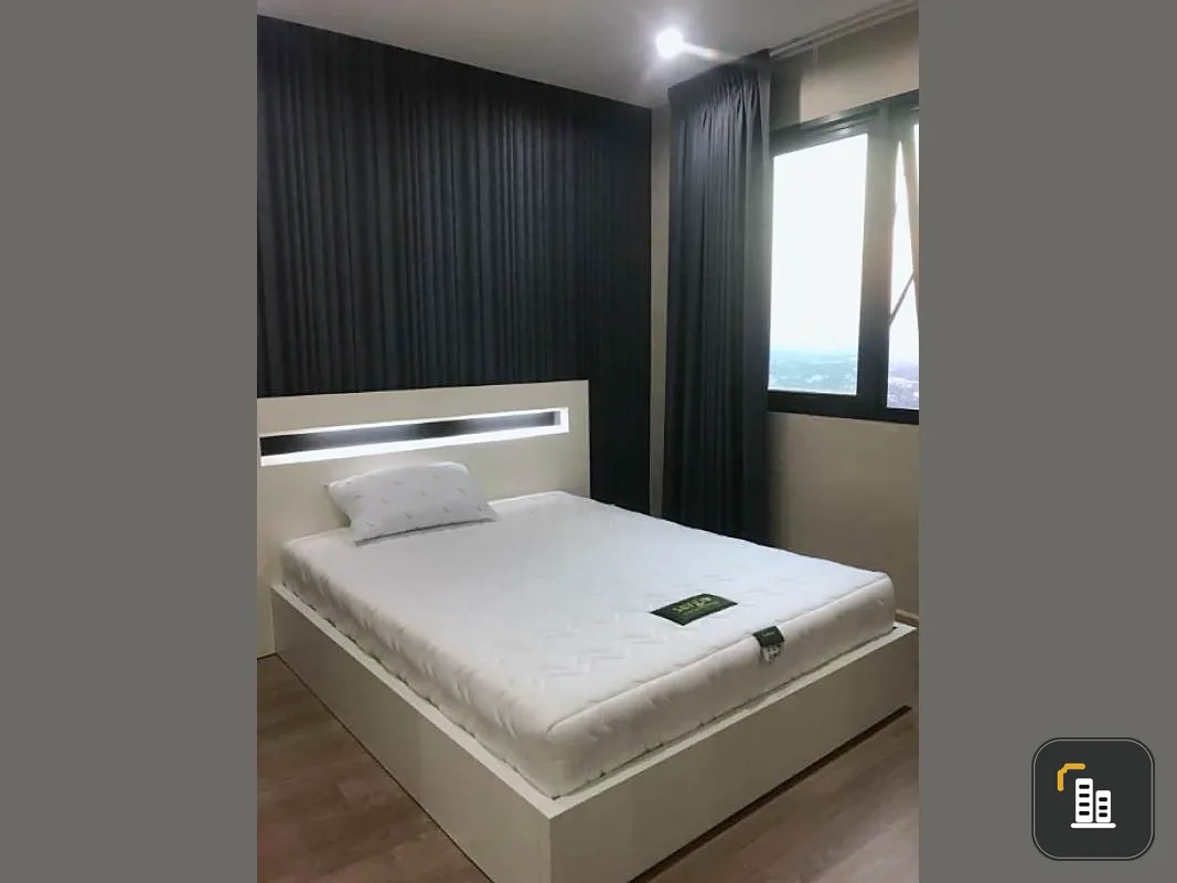 Beautiful view, no block view, estro condo, next to Chaengwattana road, size 1 bedroom, 1 bathroom, 33rd floor