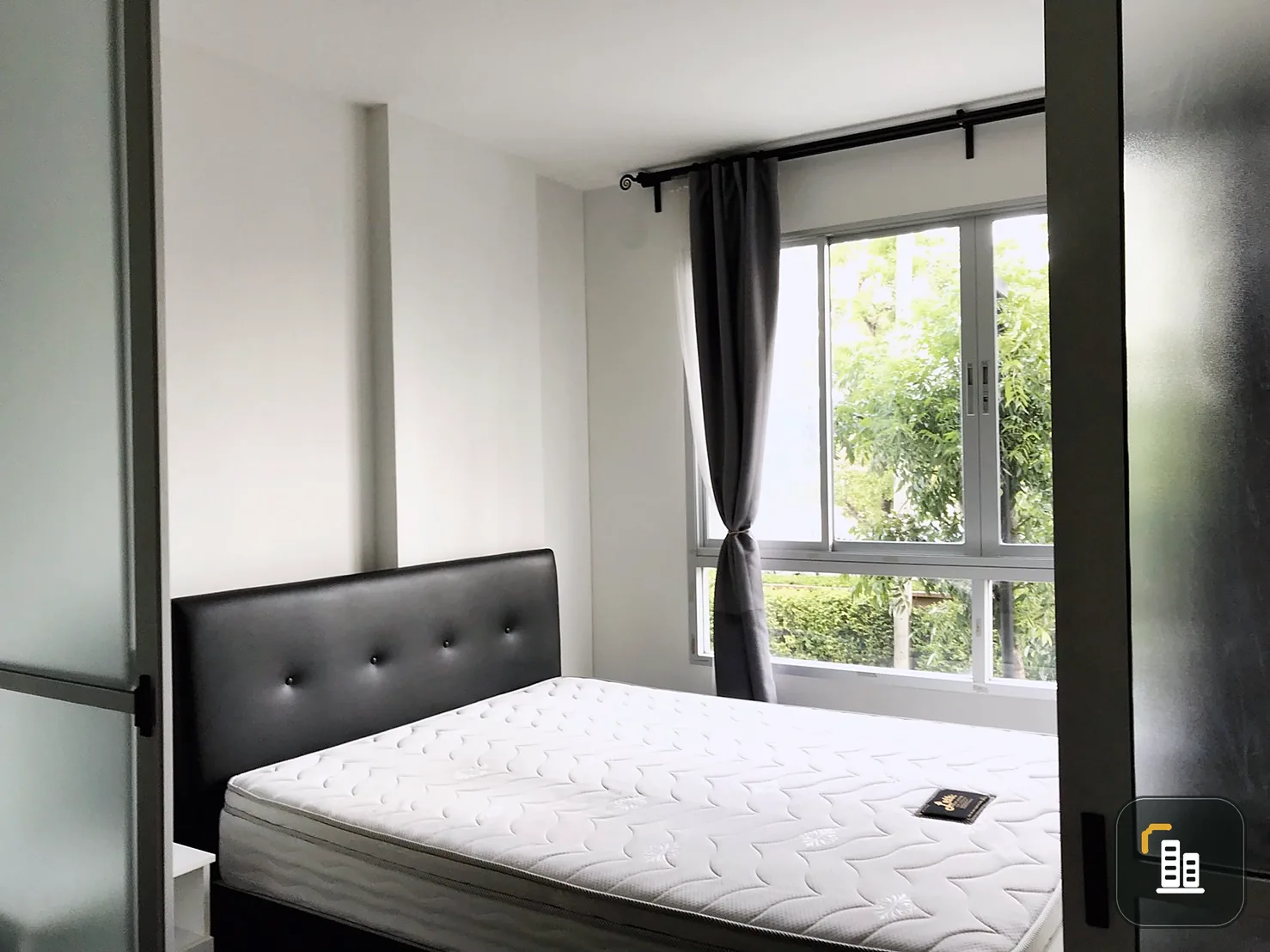 Selling D Condo Campus Resort Rangsit, 2nd floor, Building A, 31 sqm., 1 bedroom (studio), 1 bathroom, ready to move in.