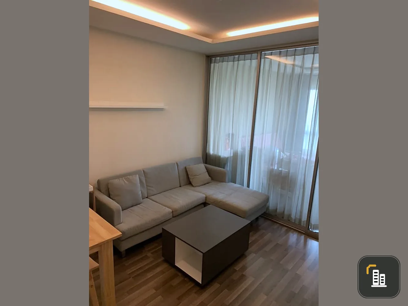 Urgent sale!! Condo Bridge Sathorn-Narathiwat, Modern Loft Luxury style condo, good price, worth booking, don't miss it!!