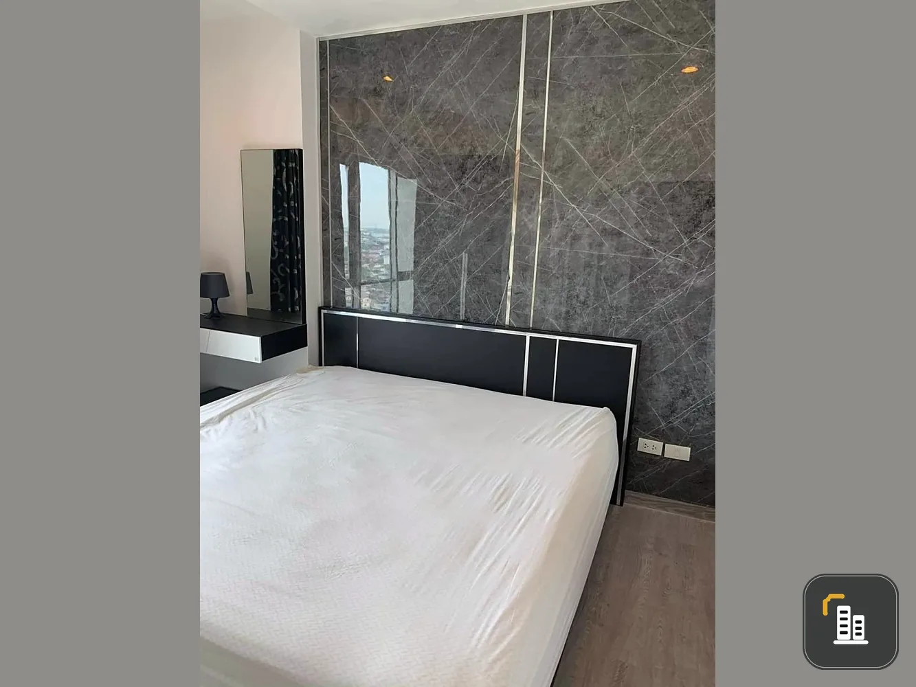 Condo for rent or sale, The Key Chaengwattana, private corner room The door does not hit anyone, good view, new floor, wide living room
